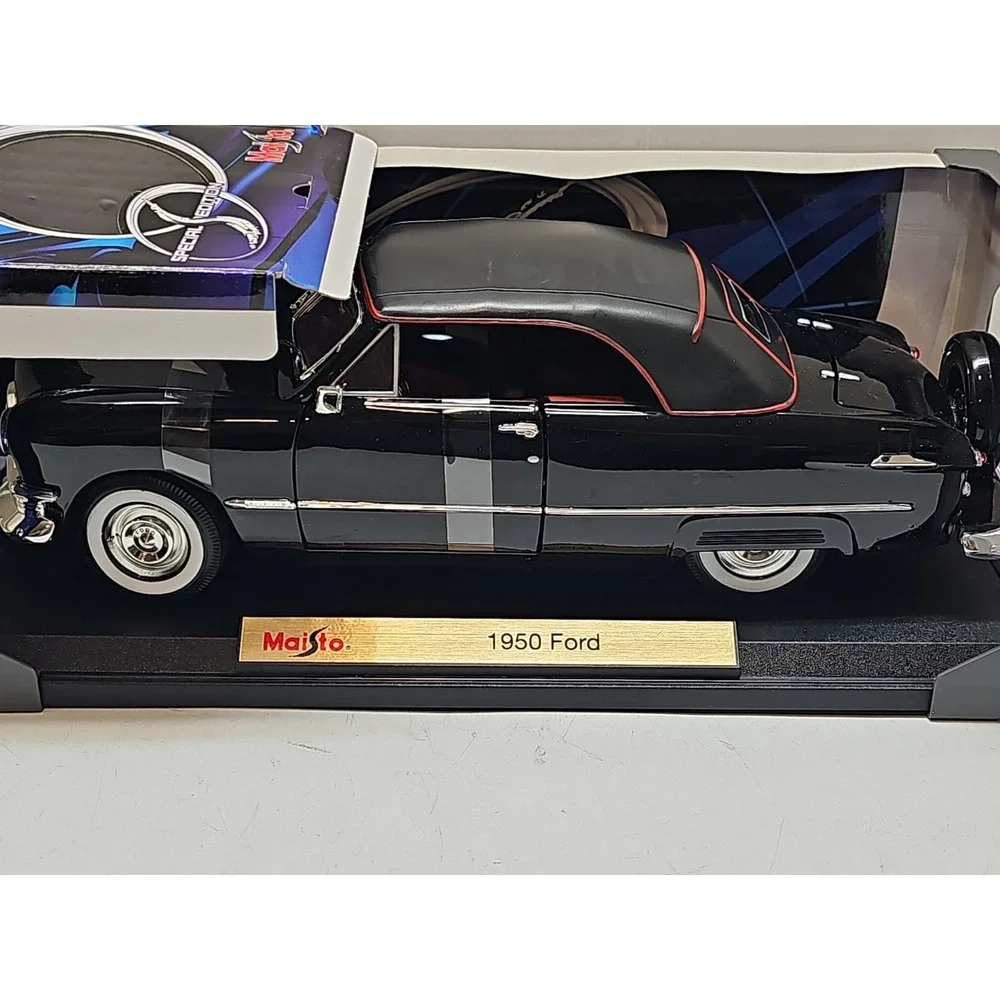 1950 FORD by MAISTO Black w/Red Interior 1:18 Diecast Special Edition